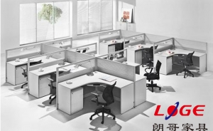 如何選購職員辦公臺？